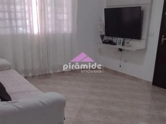 Casa com 150m² 4 quartos e 4 banheiros, à venda, no bairro Cidade Morumbi em São José dos Campos