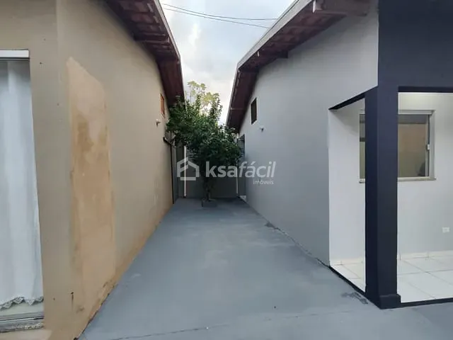 Casa com 97m² 2 quartos e 1 banheiro, à venda, no bairro Jardim Colúmbia em Campo Grande