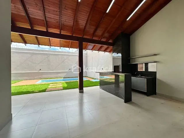 Casa com 360m² 3 quartos e 3 banheiros, à venda, no bairro Bairro Seminário em Campo Grande
