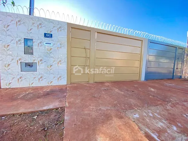 Casa com 180m² 3 quartos e 3 banheiros, à venda, no bairro Jardim Nossa Senhora do Perpétuo Socorro em Campo Grande