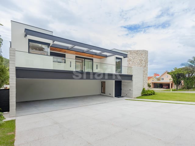 Casa com 516m² 4 quartos e 7 banheiros, à venda, no bairro Alphaville em Santana de Parnaíba