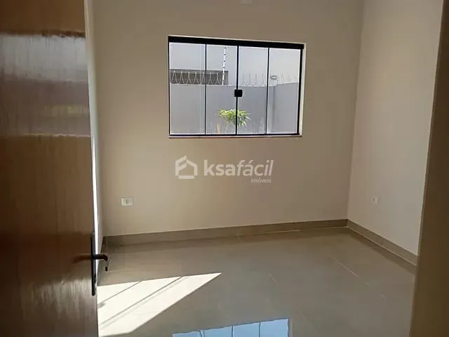 Casa com 120m² 2 quartos e 1 banheiro, à venda, no bairro Loteamento Bela Laguna em Campo Grande