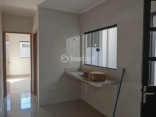 Casa com 120m² 2 quartos e 1 banheiro, à venda, no bairro Loteamento Bela Laguna em Campo Grande