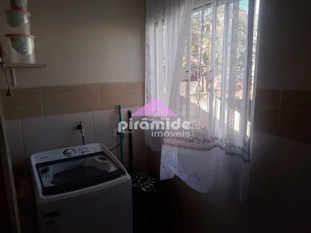 Casa com 125m² 4 quartos e 2 banheiros, à venda, no bairro Jardim Santa Inês III em São José dos Campos