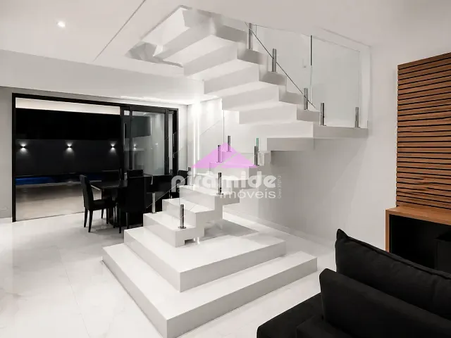 Casa com 250m² 3 quartos e 3 banheiros, à venda, no bairro Villa Branca em Jacareí