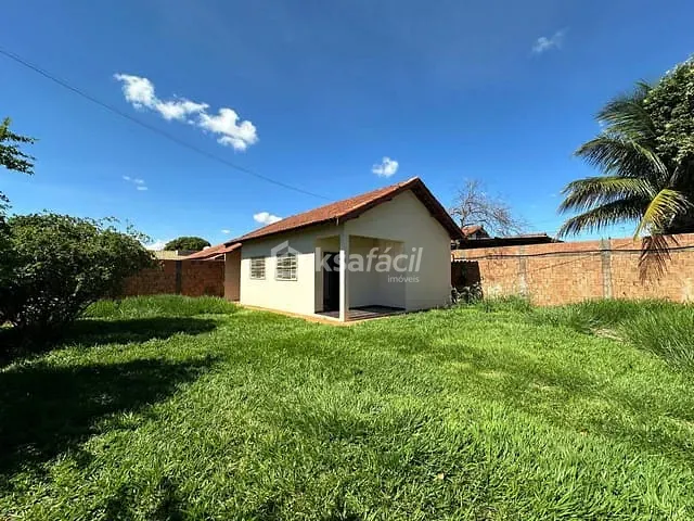 Casa com 360m² 2 quartos e 1 banheiro, para alugar, no bairro Jardim Aeroporto em Campo Grande