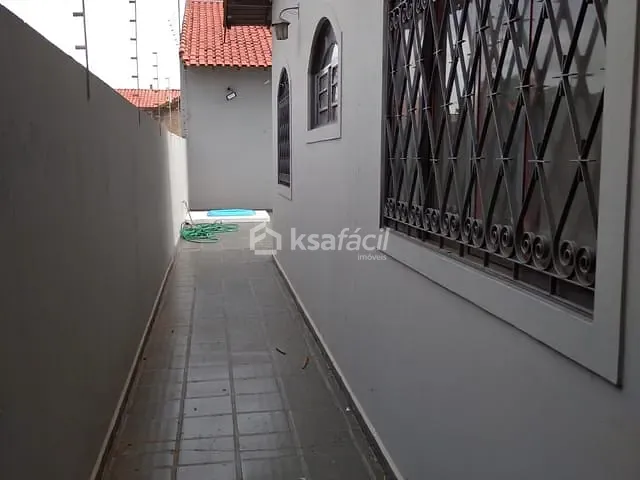 Casa com 396m² 5 quartos e 3 banheiros, à venda, no bairro Vila Almeida em Campo Grande