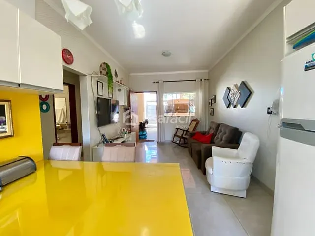 Casa 2 quartos e 2 banheiros, à venda, no bairro Parque Dallas em Campo Grande