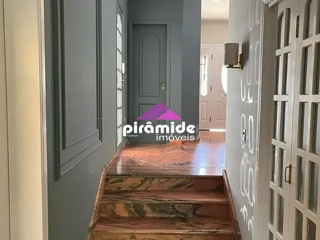 Casa com 450m² 4 quartos e 4 banheiros, à venda, no bairro Urbanova em São José dos Campos