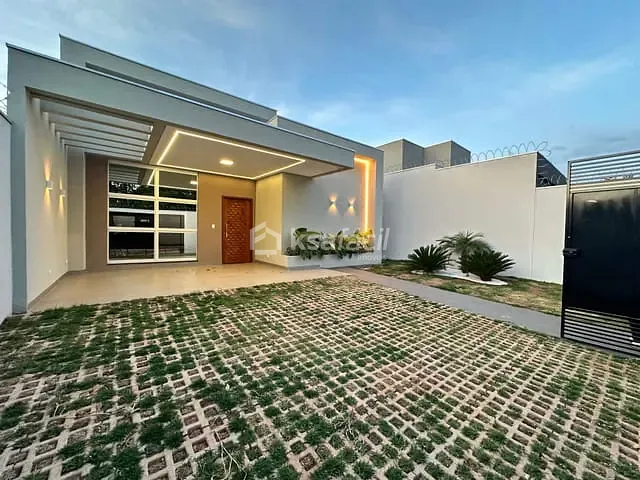 Casa com 250m² 3 quartos e 3 banheiros, à venda, no bairro Vila Nasser em Campo Grande