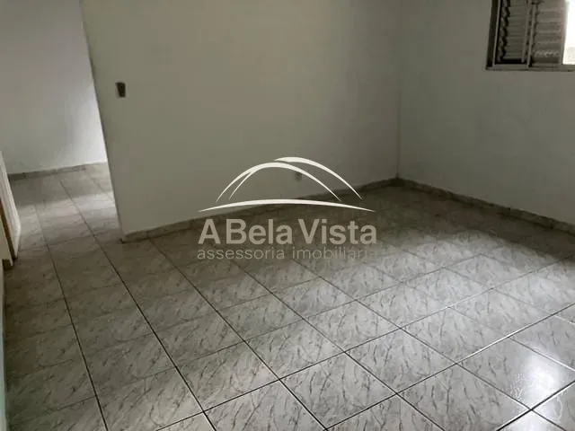Casa 5 quartos e 4 banheiros, à venda, no bairro Bela Vista em Osasco