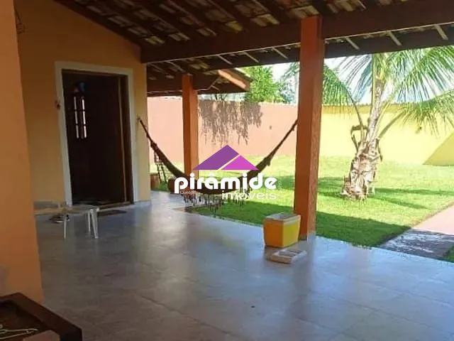 Casa com 380m² 3 quartos e 2 banheiros, à venda, no bairro Pontal de Santa Marina em Caraguatatuba
