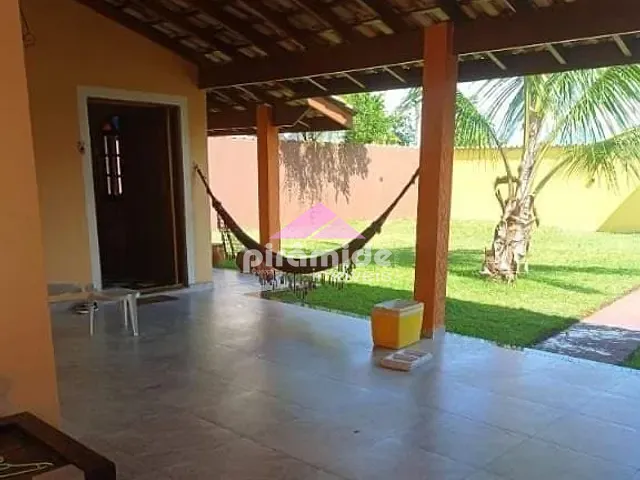 Casa com 380m² 3 quartos e 2 banheiros, à venda, no bairro Pontal de Santa Marina em Caraguatatuba