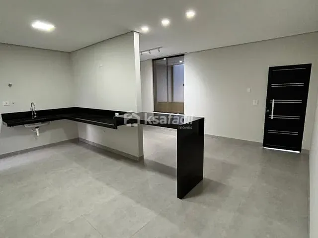 Casa 3 quartos e 1 banheiro, à venda, no bairro Nova Lima em Campo Grande