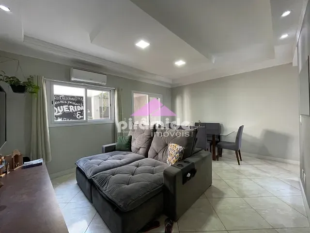 Casa com 163m², à venda, no bairro Jardim Santa Maria em Jacareí