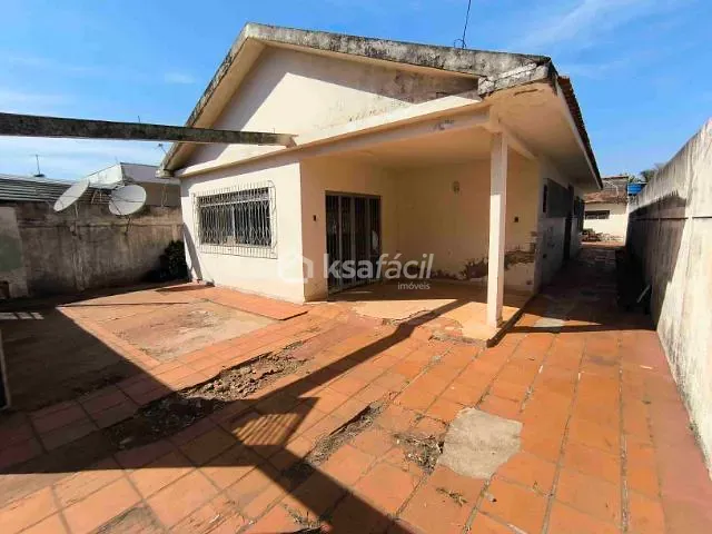 Casa com 336m² 3 quartos e 3 banheiros, à venda, no bairro Vila Sílvia Regina em Campo Grande