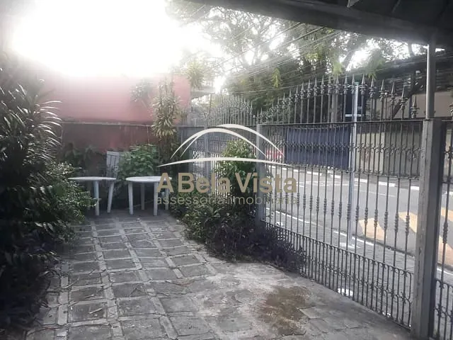 Casa com 340m² 2 quartos e 1 banheiro, à venda, no bairro Vila Campesina em Osasco