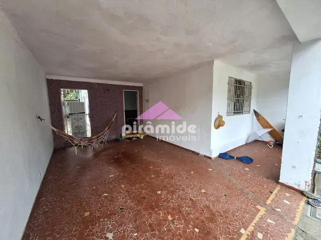Casa com 225m² 3 quartos e 3 banheiros, à venda, no bairro Maranduba em Ubatuba