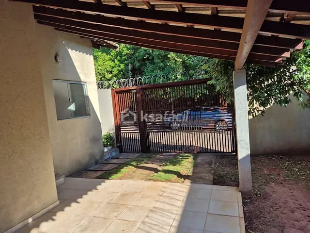 Casa com 110m² 2 quartos e 1 banheiro, à venda, no bairro Vila Flório em Campo Grande