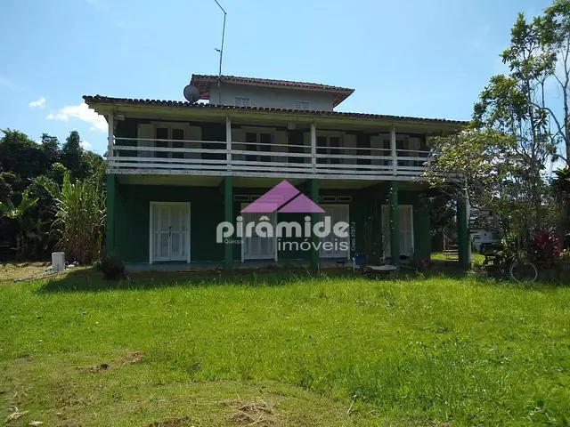 Casa com 480m² 6 quartos e 3 banheiros, à venda, no bairro Tabatinga em Ubatuba