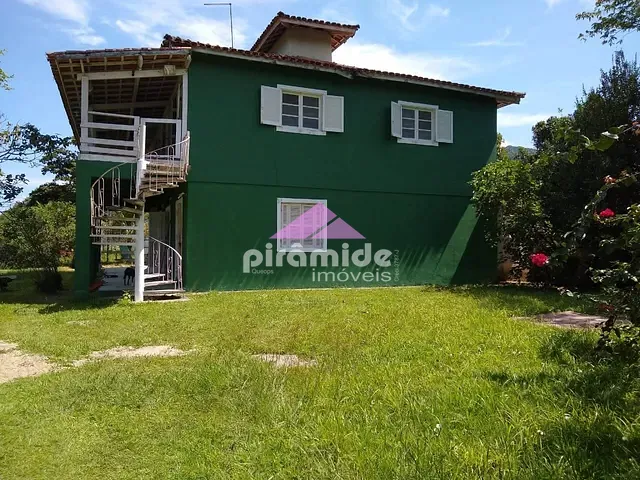 Casa com 480m² 6 quartos e 3 banheiros, à venda, no bairro Tabatinga em Ubatuba