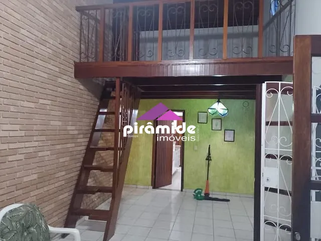 Casa com 360m² 3 quartos e 3 banheiros, à venda, no bairro Martim de Sá em Caraguatatuba