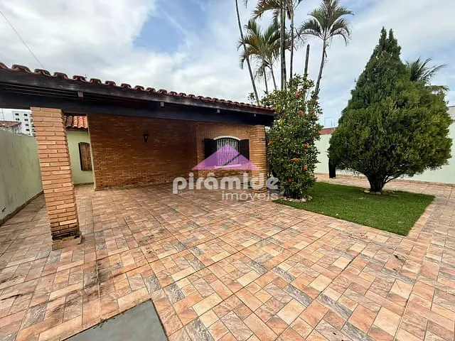 Casa com 360m² 3 quartos e 3 banheiros, à venda, no bairro Martim de Sá em Caraguatatuba
