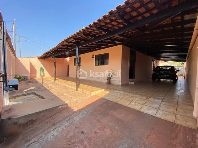 Casa com 450m² 3 quartos e 3 banheiros, à venda, no bairro Vila Sílvia Regina em Campo Grande