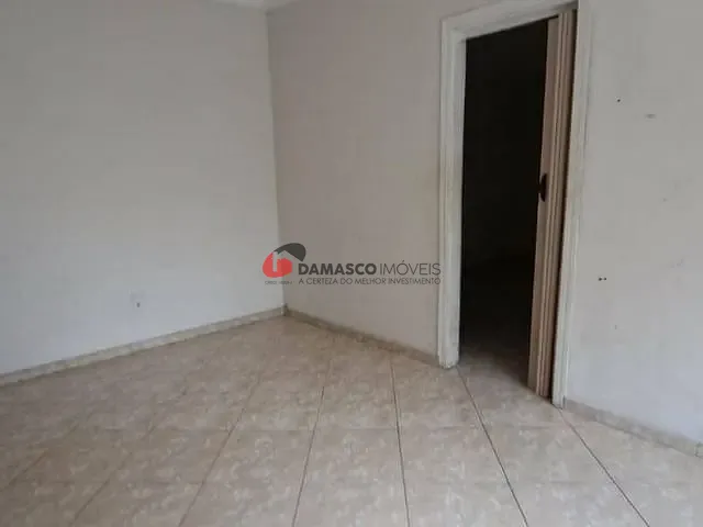 Casa com 97m² 2 quartos e 1 banheiro, à venda, no bairro Santa Maria em São Caetano do Sul