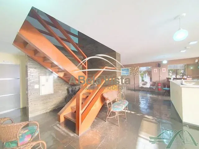 Casa com 600m² 10 quartos e 7 banheiros, à venda, no bairro Centro em Osasco