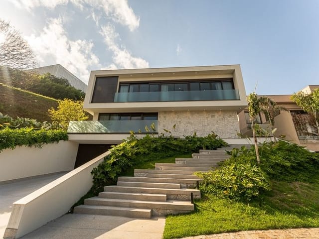 Casa com 593m² 5 quartos e 7 banheiros, à venda, no bairro Tamboré em Santana de Parnaíba