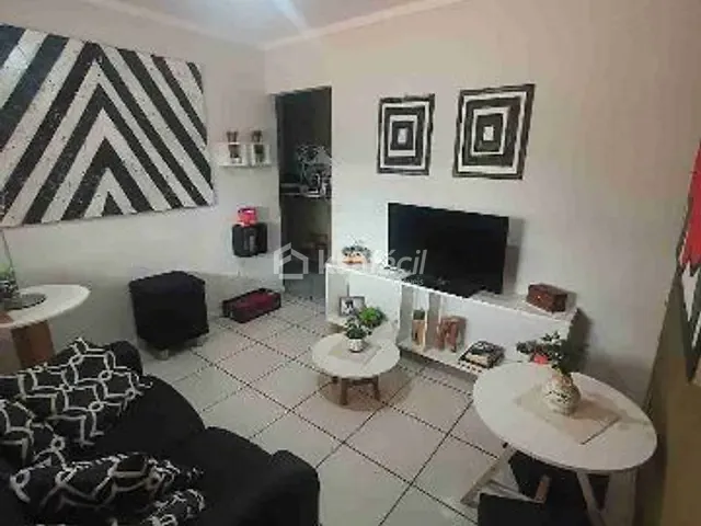 Casa 3 quartos e 1 banheiro, à venda, no bairro Jardim Montevidéu em Campo Grande