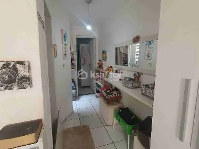 Casa 3 quartos e 1 banheiro, à venda, no bairro Jardim Montevidéu em Campo Grande