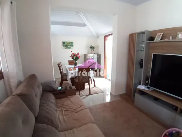 Casa com 171m² 2 quartos e 3 banheiros, à venda, no bairro Jardim Primavera em Caraguatatuba