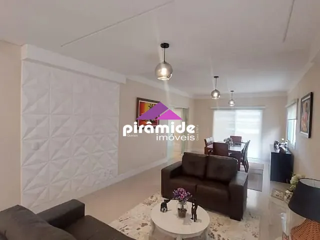 Casa com 250m² 3 quartos e 4 banheiros, à venda, no bairro Urbanova em São José dos Campos