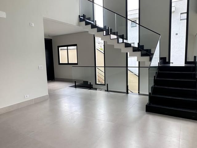 Casa com 420m², à venda, no bairro Colinas da Anhangüera em Santana de Parnaíba