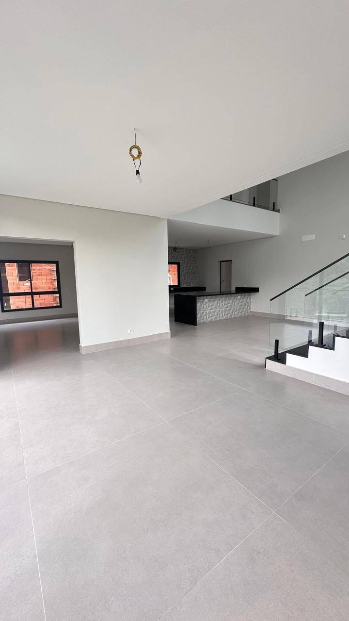 Casa em Colinas da Anhangüera — foto 4