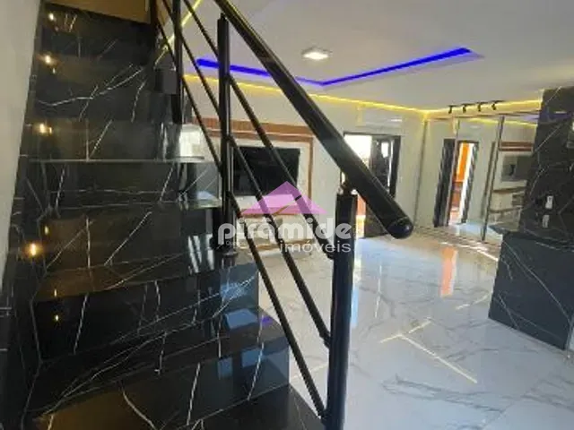 Casa com 100m² 2 quartos e 2 banheiros, à venda, no bairro Maresias em São Sebastião