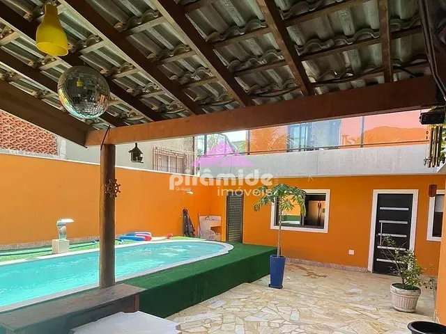 Casa com 100m² 2 quartos e 2 banheiros, à venda, no bairro Maresias em São Sebastião