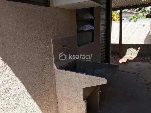 Casa com 250m² 2 quartos e 1 banheiro, à venda, no bairro Mata do Jacinto em Campo Grande