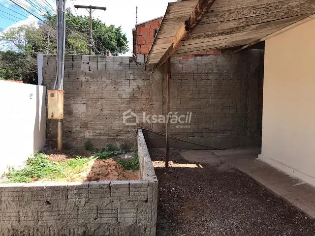 Casa com 250m² 2 quartos e 1 banheiro, à venda, no bairro Mata do Jacinto em Campo Grande