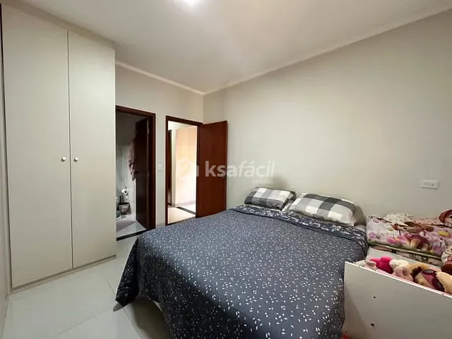 Casa com 225m² 3 quartos e 2 banheiros, à venda, no bairro Parque Residencial Rita Vieira em Campo Grande