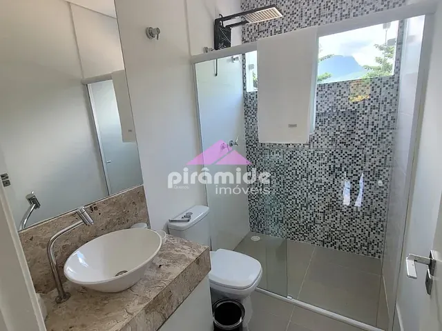 Casa com 179m² 6 quartos e 3 banheiros, à venda, no bairro Maresias em São Sebastião