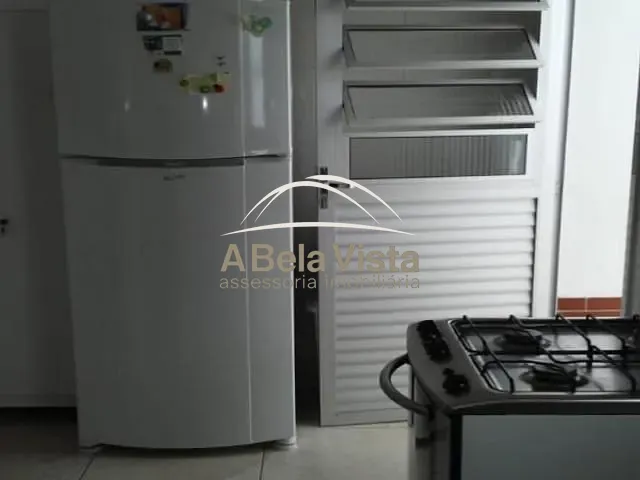 Casa com 159m² 6 quartos e 3 banheiros, à venda, no bairro Vila Osasco em Osasco