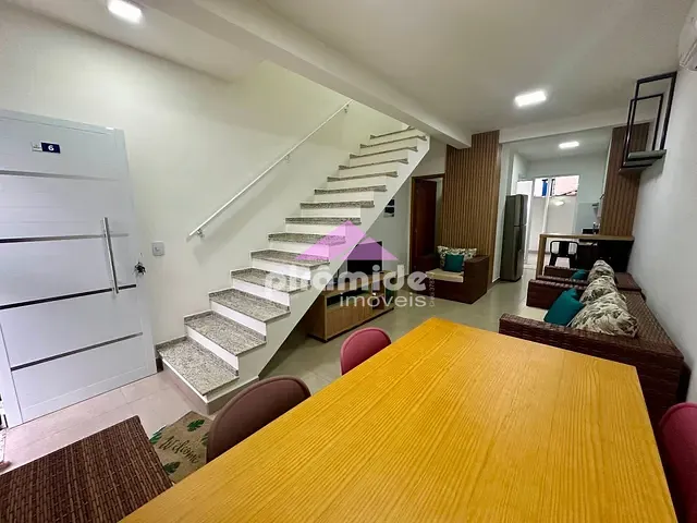 Casa com 106m² 2 quartos e 3 banheiros, à venda, no bairro Recanto Som do Mar em Caraguatatuba