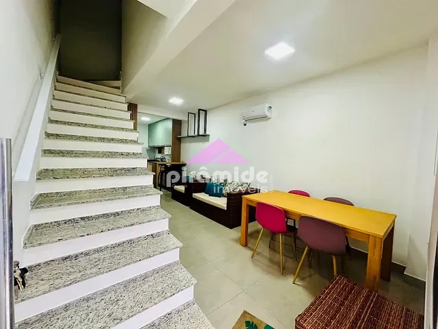 Casa com 106m² 2 quartos e 3 banheiros, à venda, no bairro Recanto Som do Mar em Caraguatatuba