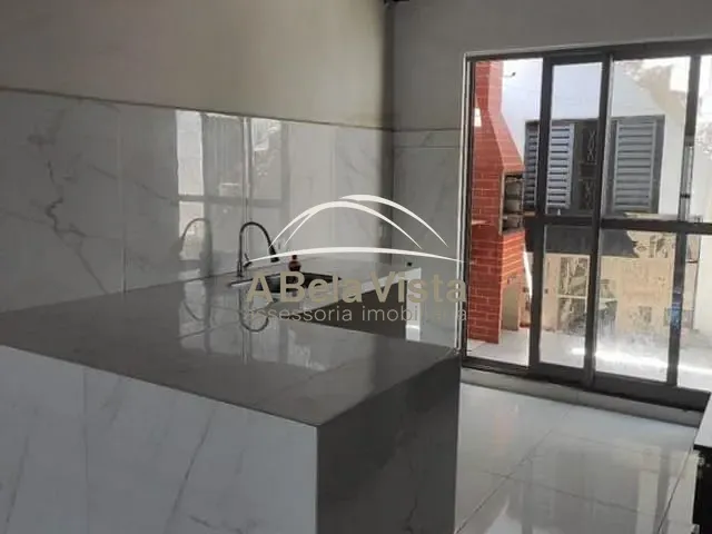 Casa com 125m² 3 quartos e 2 banheiros, à venda, no bairro Bonfim em Osasco