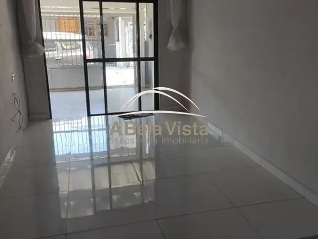 Casa com 125m² 3 quartos e 2 banheiros, à venda, no bairro Bonfim em Osasco