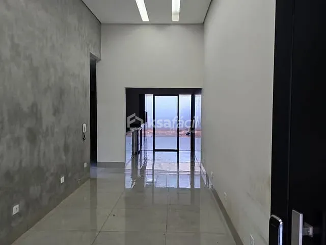 Casa com 225m² 3 quartos e 3 banheiros, à venda, no bairro Parque Residencial Rita Vieira em Campo Grande
