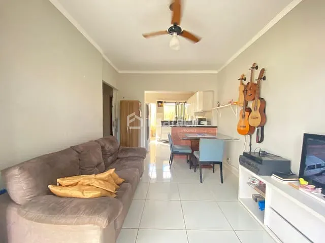 Casa com 120m² 2 quartos e 2 banheiros, à venda, no bairro Vila Marcos Roberto em Campo Grande